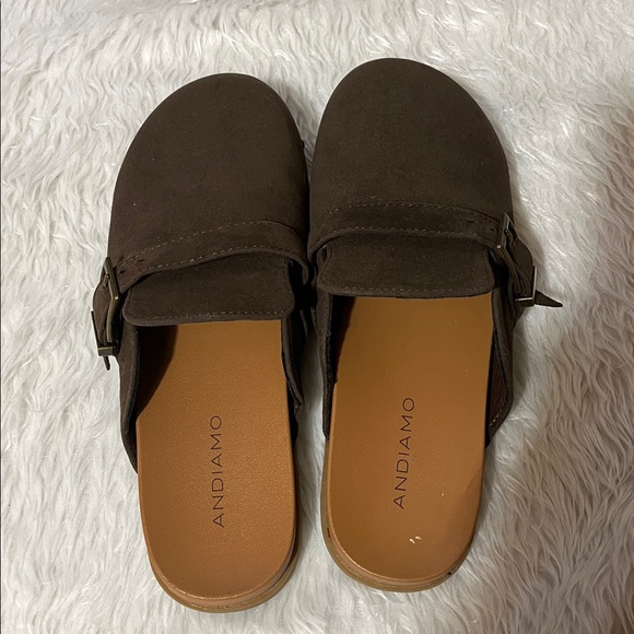 Andiamo Brown Suede Clogs - Picture 2 of 7